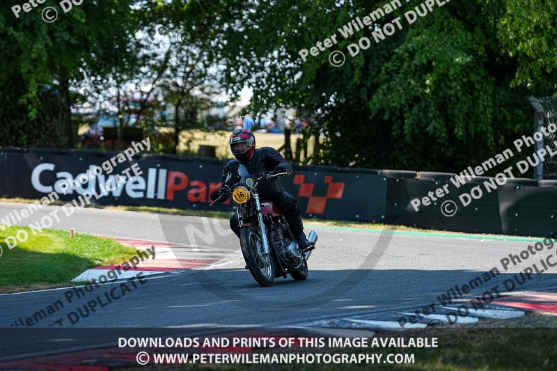 cadwell park;cadwell park photographs;cadwell trackday photographs;enduro digital images;event digital images;eventdigitalimages;peter wileman photography;racing digital images;trackday digital images;trackday photos